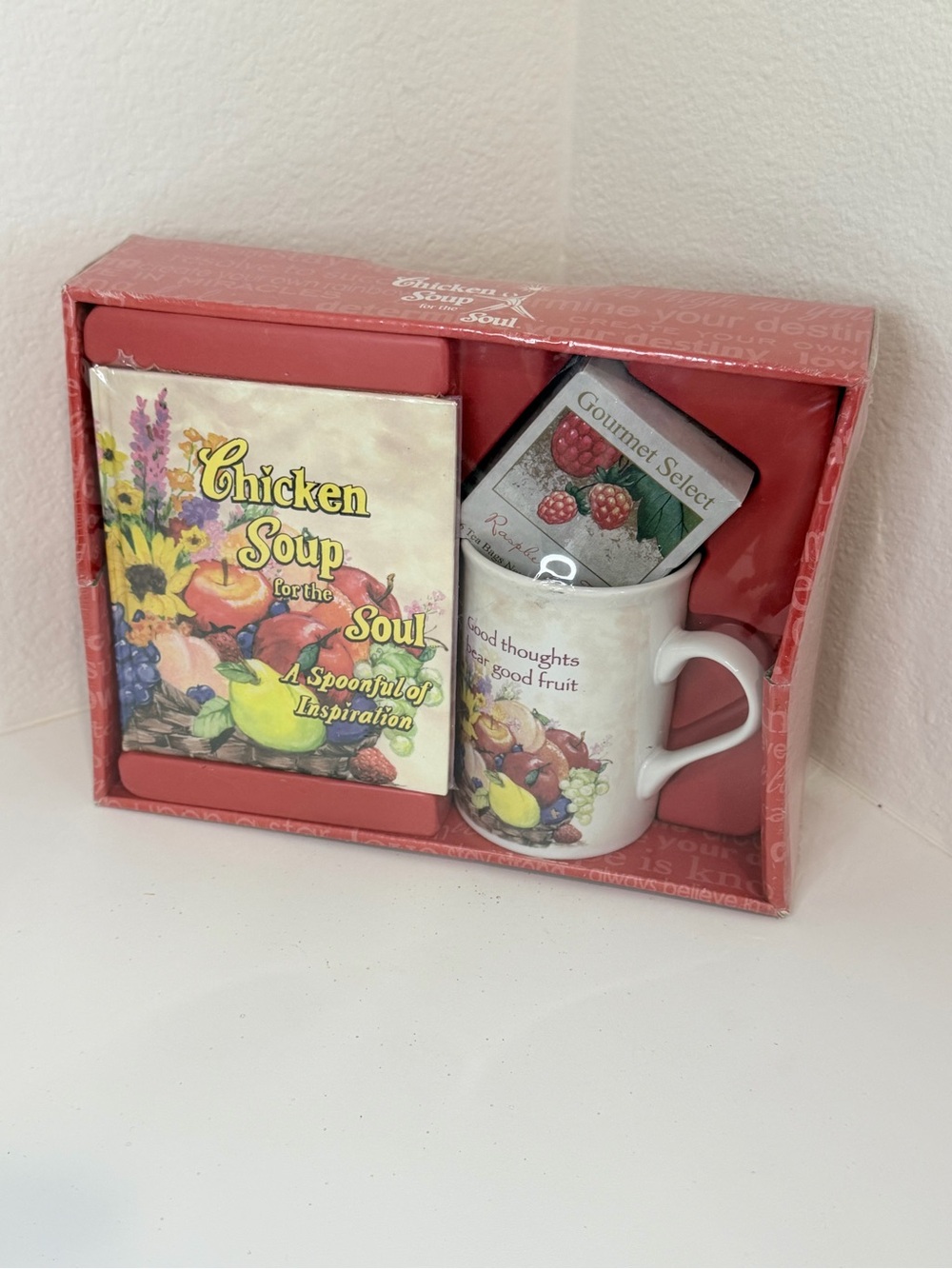 2006 Chicken Soup for the Soul Gift Set with Red Packaging